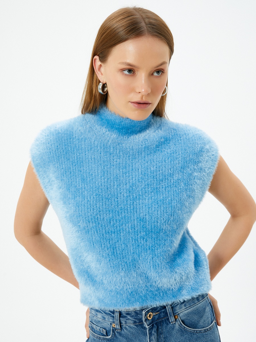 Sleeveless Knit Jumper