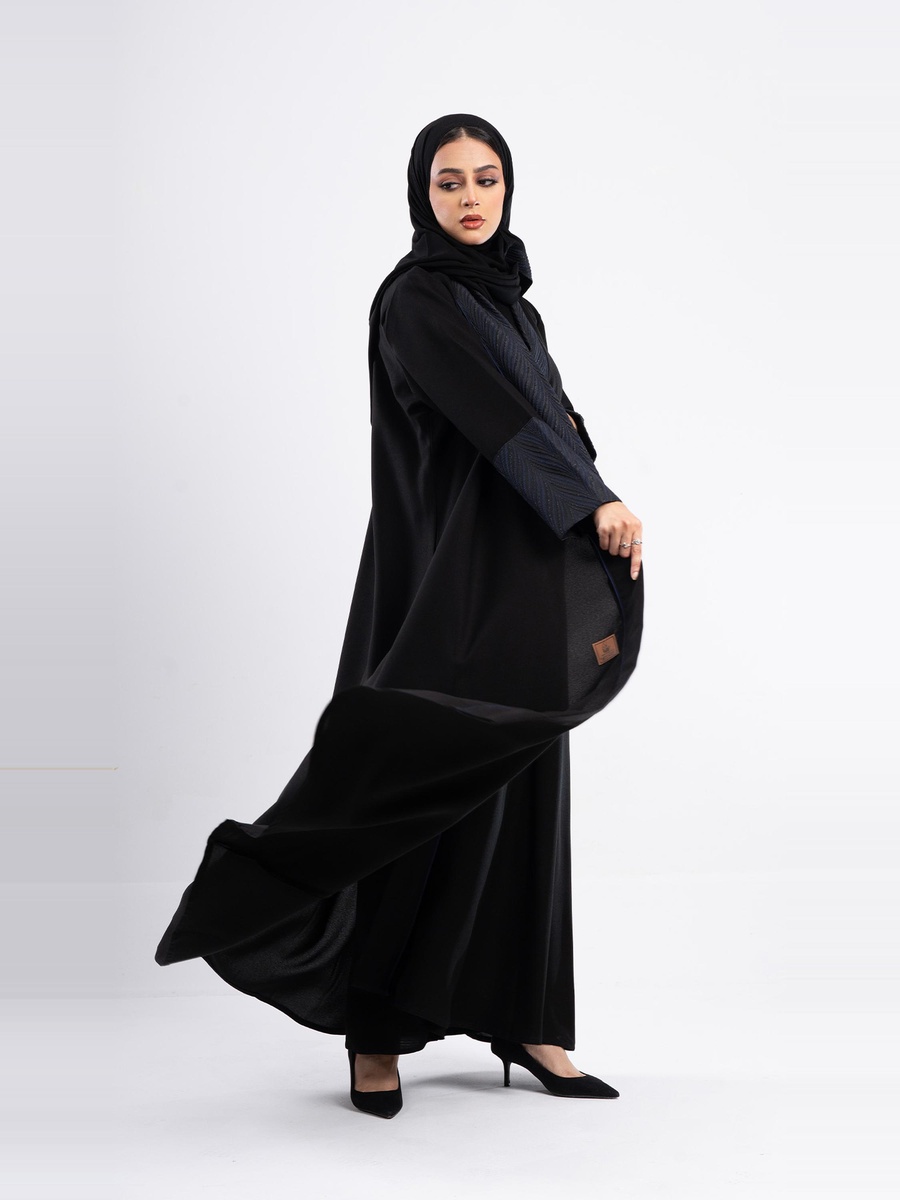 عباية نهى جاكار مع حجاب
