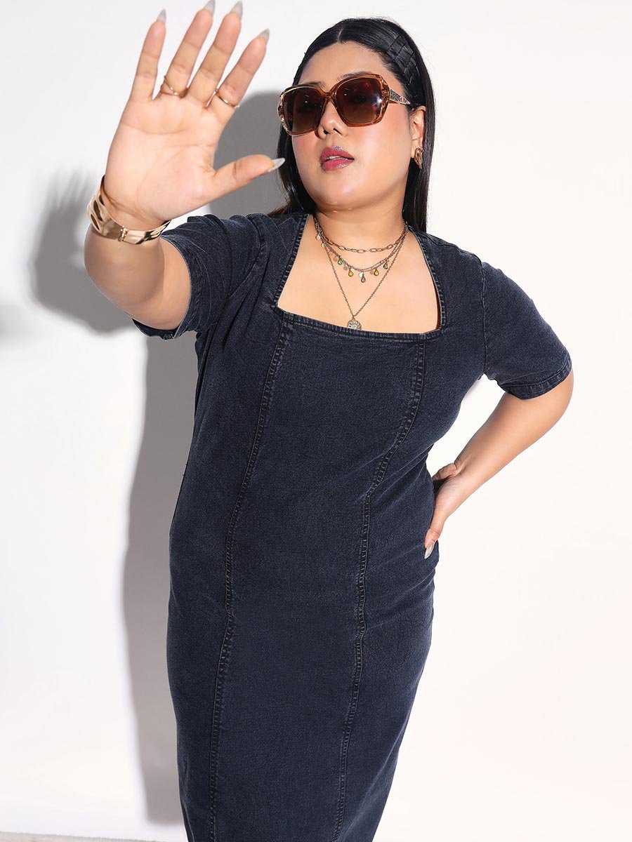 Plus Size Denim Washed Bodycon Midi Dress For Women at Saudi | Styli