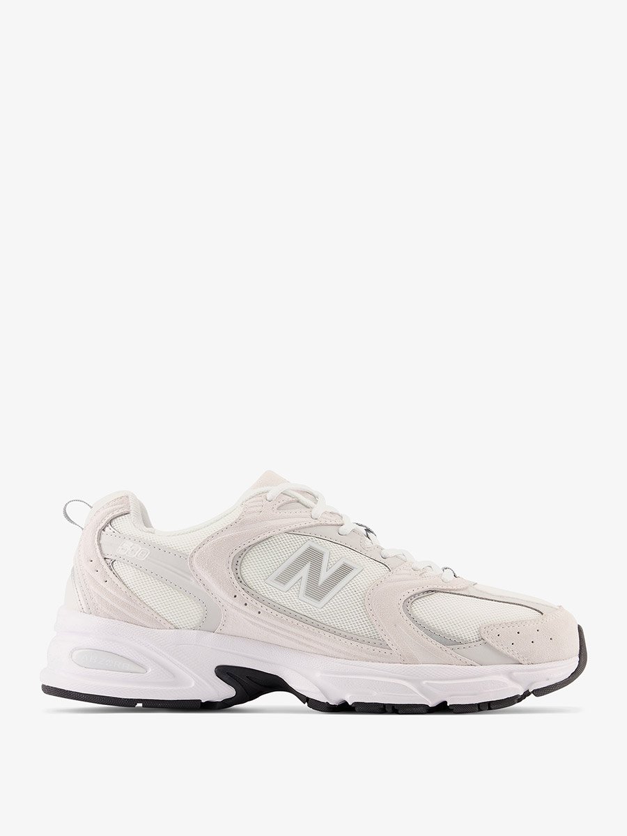 530 Sneakers