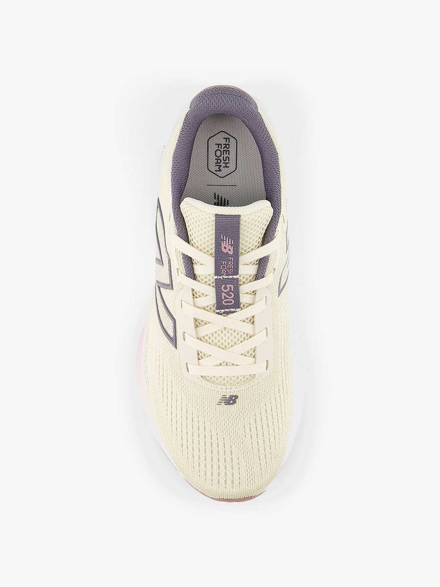 520 Sneakers