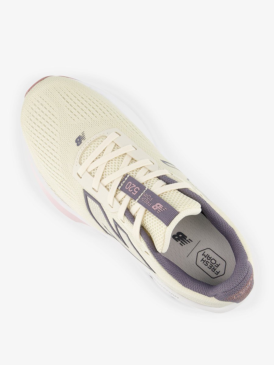 520 Sneakers