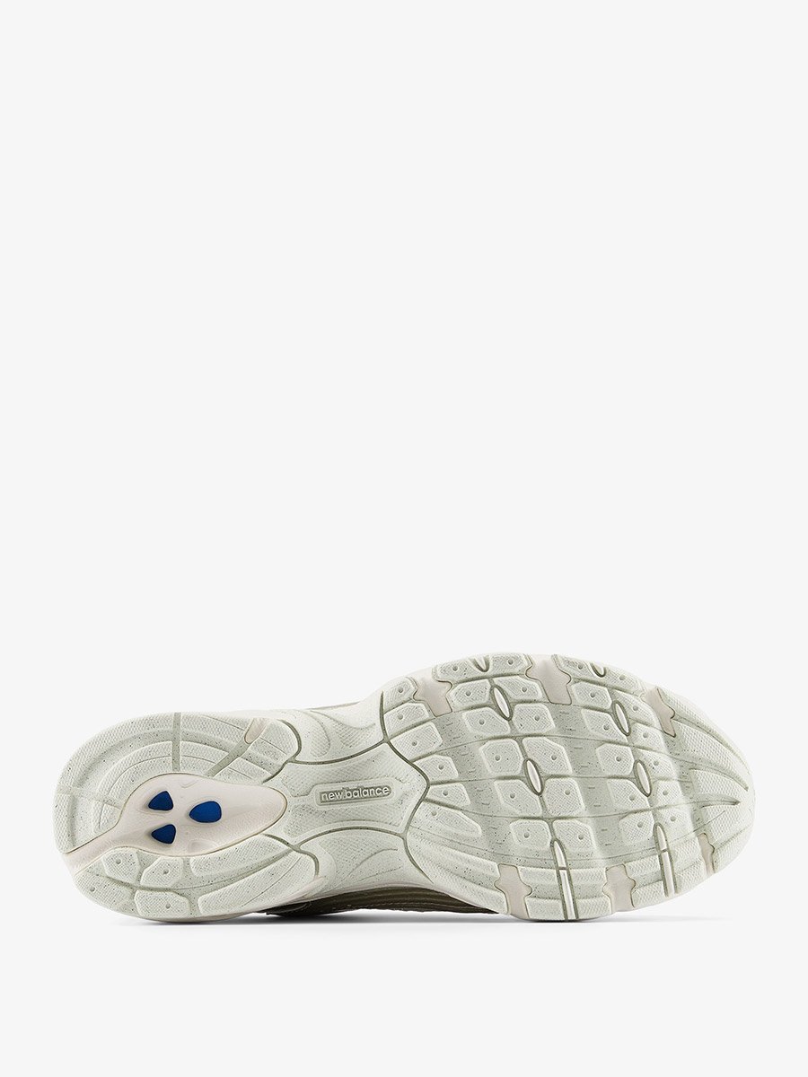 530 Sneakers