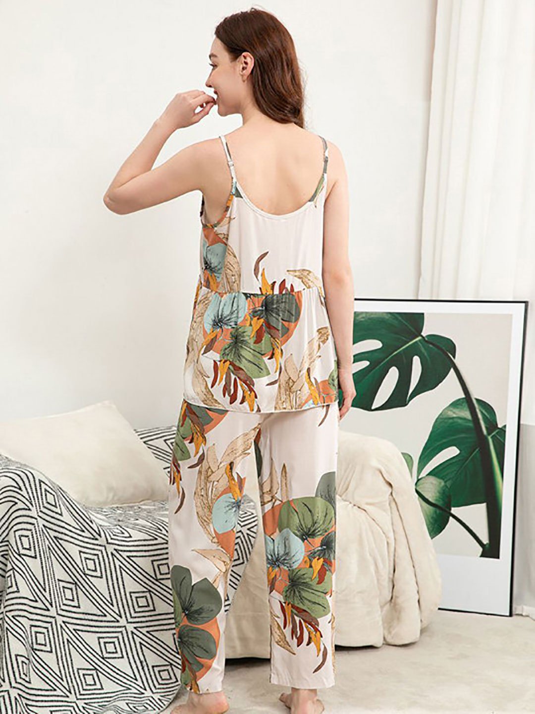 Pack of 3 - Tropical Print Cami, Robe and Pyjama Set