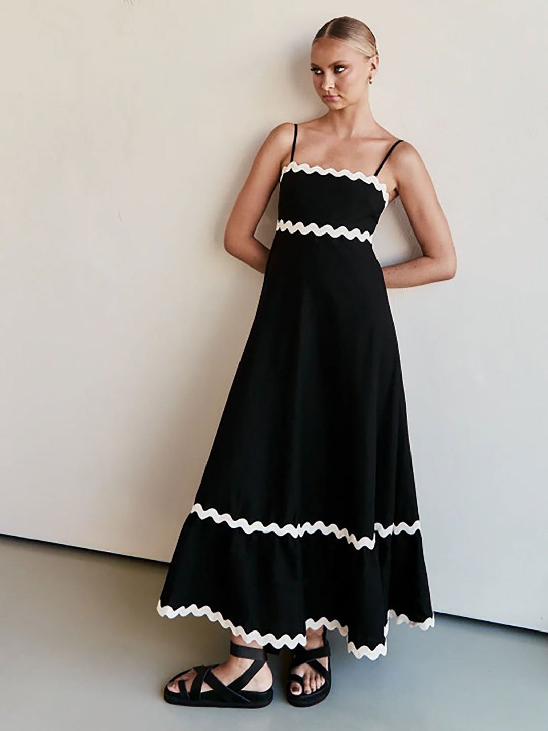 Black Rick-Rack Trim Strappy Maxi Dress