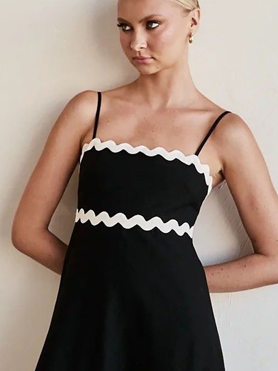 Black Rick-Rack Trim Strappy Maxi Dress