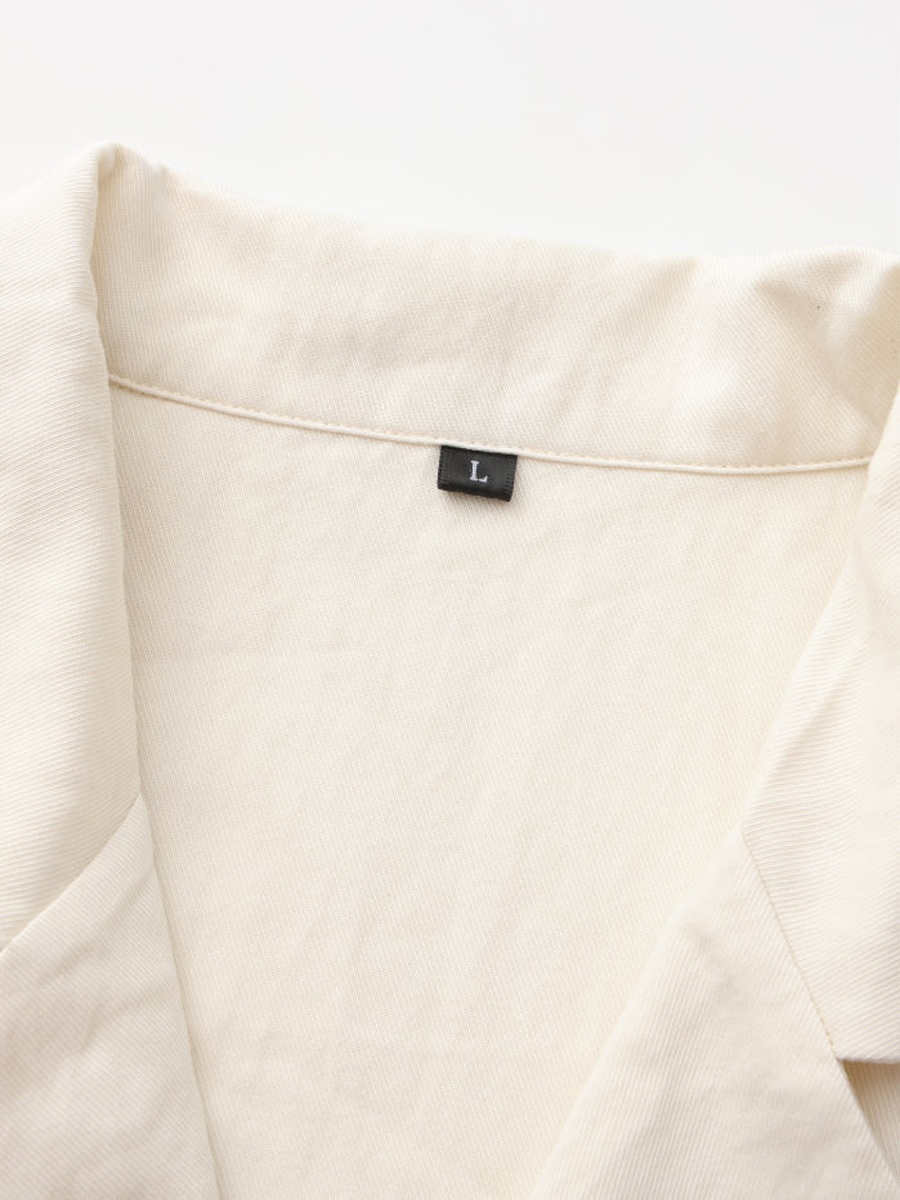 Men Short Sleeve Button-Up Shirt
