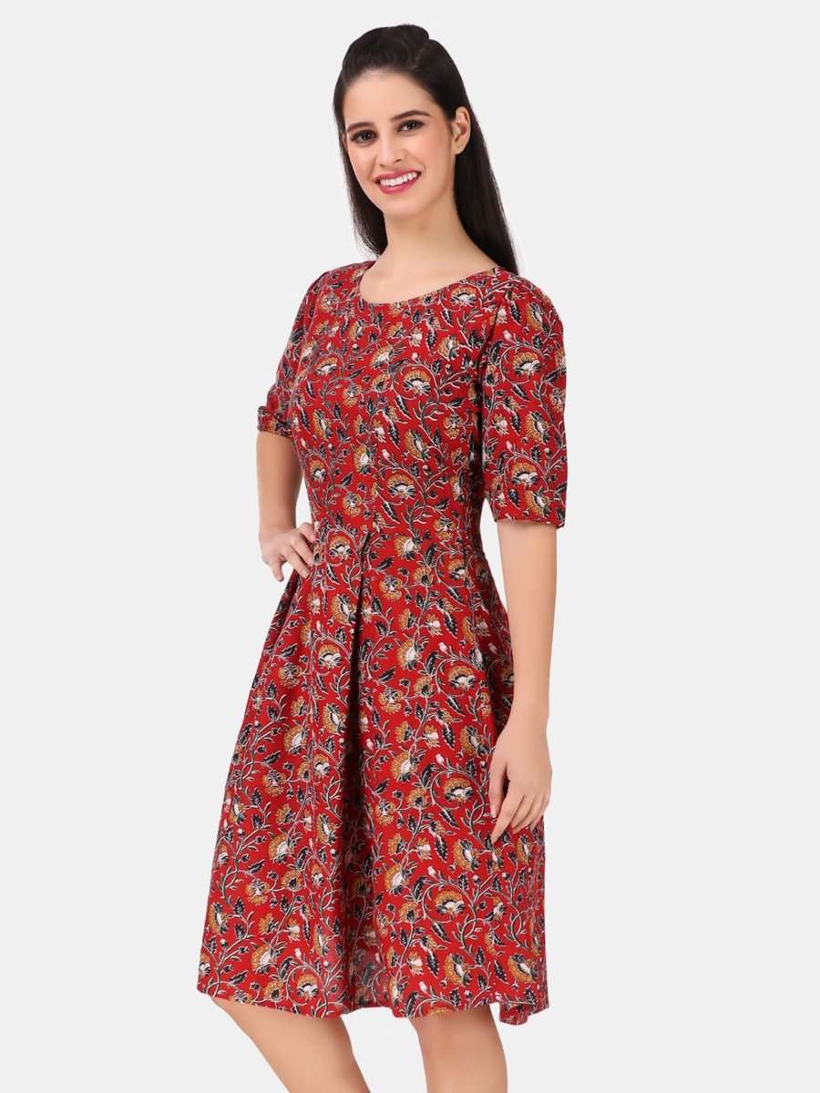Maroon A-Line Floral Knee-Length Dress with 3/4 Sleeves
