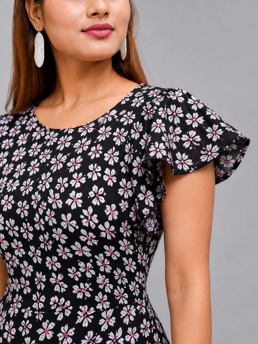 Black A-Line AOP Floral Midi Dress with Short Sleeves