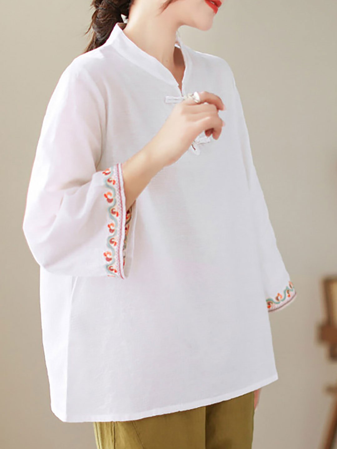 White Embroidered Mandarin Collar Top with 3/4 Sleeve