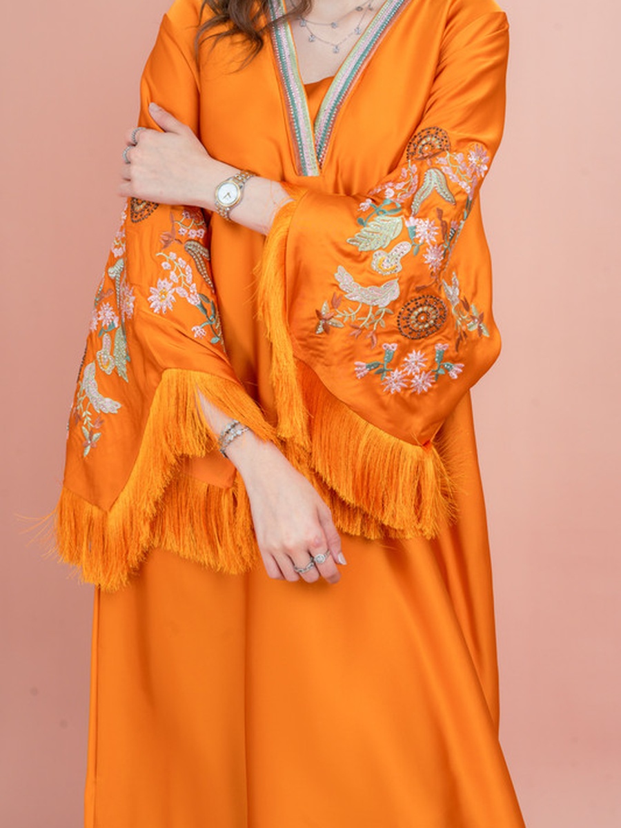 Shimmer Detail Sleeves Embroidered Jalabiya