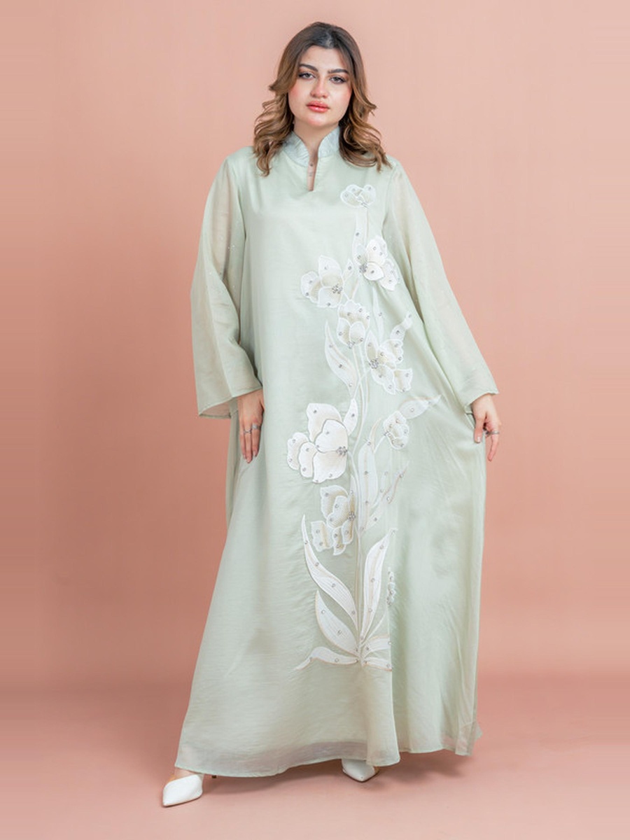 Floral Embroidery Flared Sleeves Jalabiya