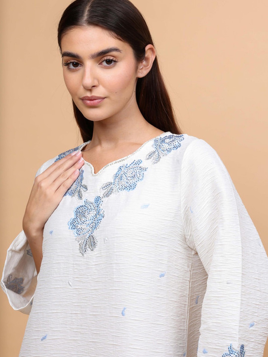 Floral Crystal Textured Jalabiya