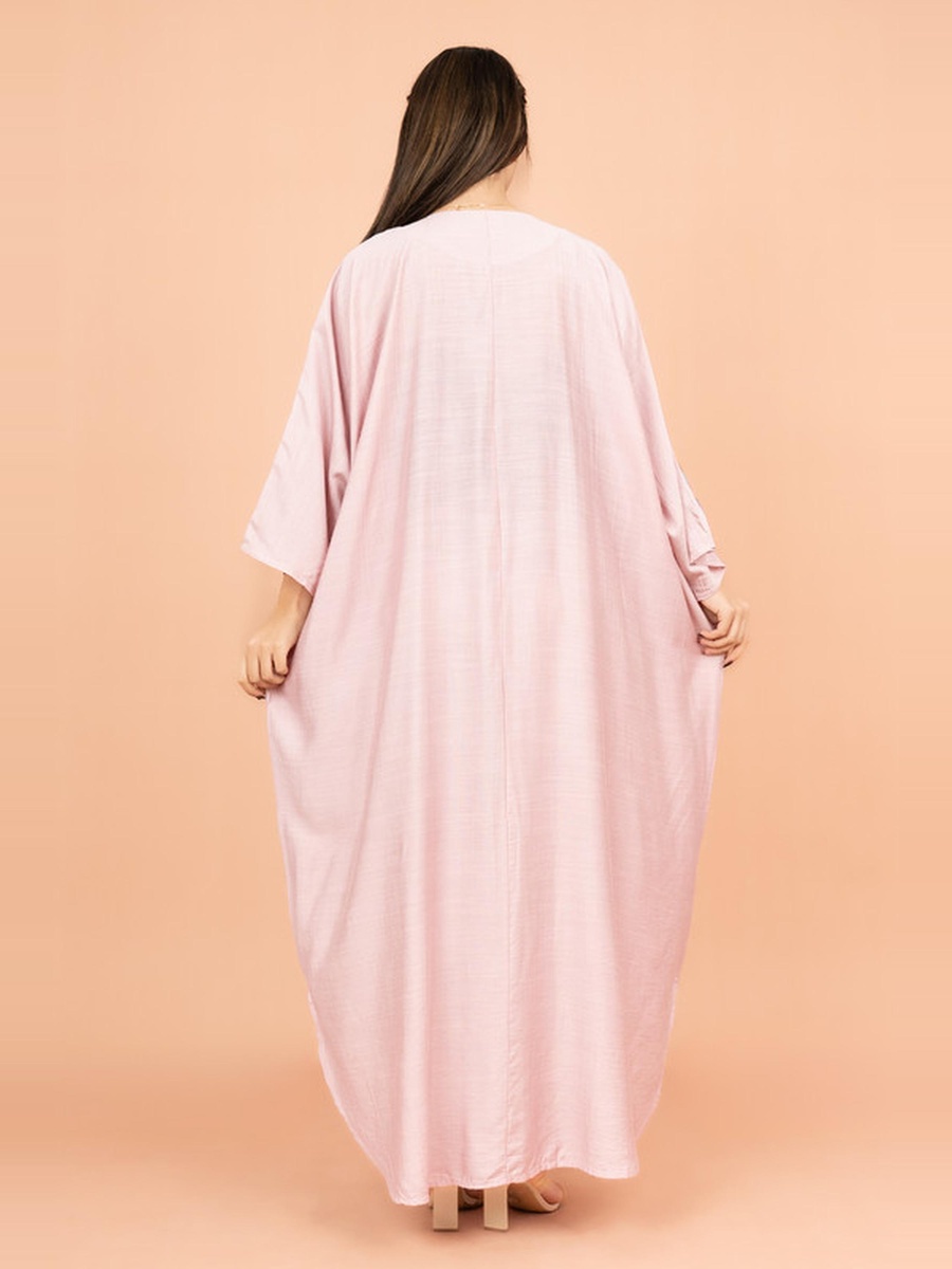 Round Neck Jalabiya with Intricate Embroidery