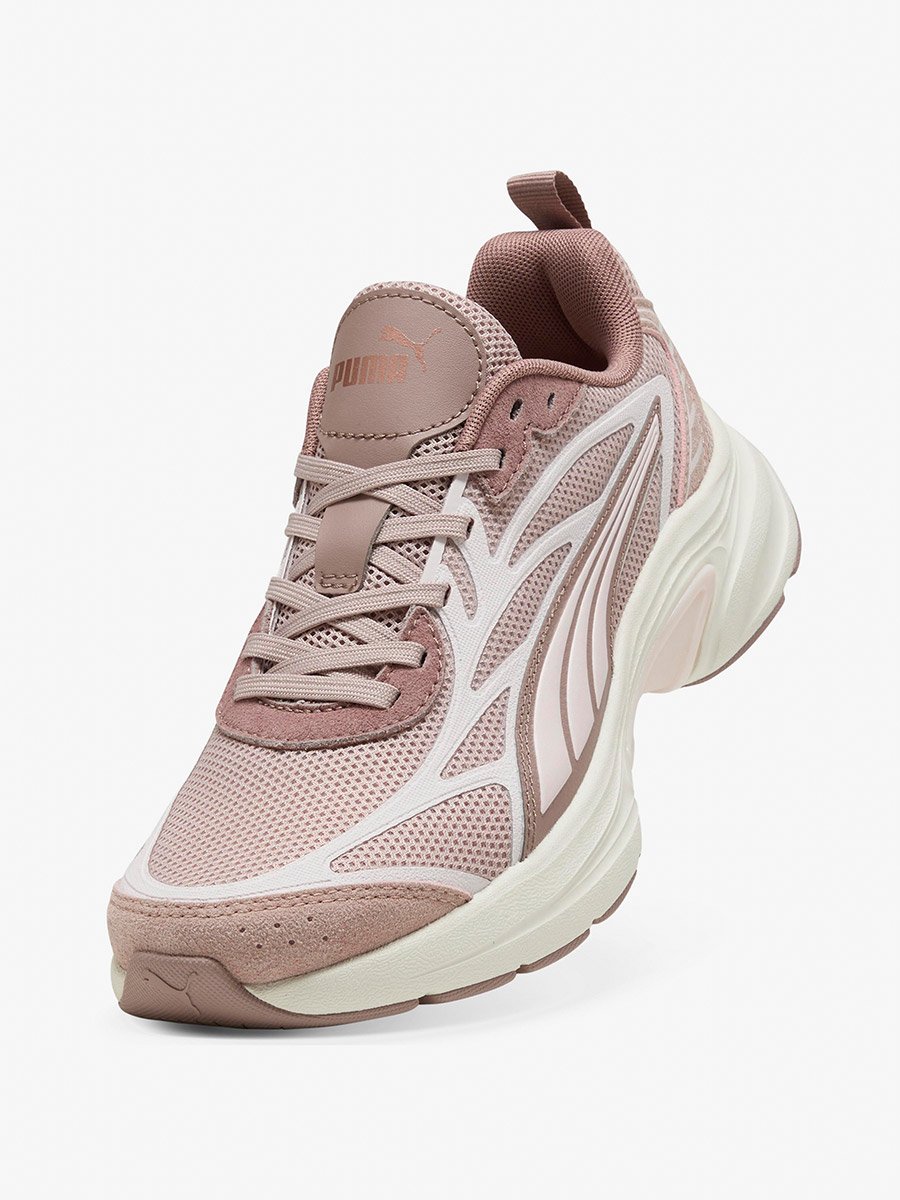 Softride Escalate Sneakers