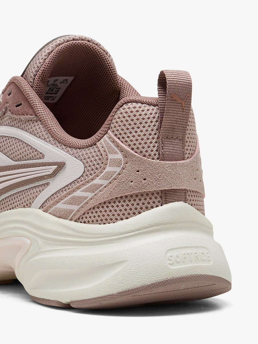Softride Escalate Sneakers