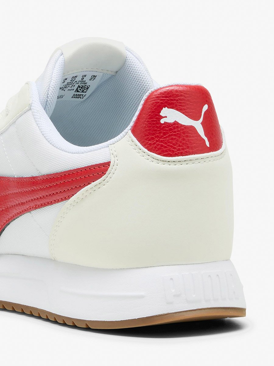 R78 Lightwind Sneakers