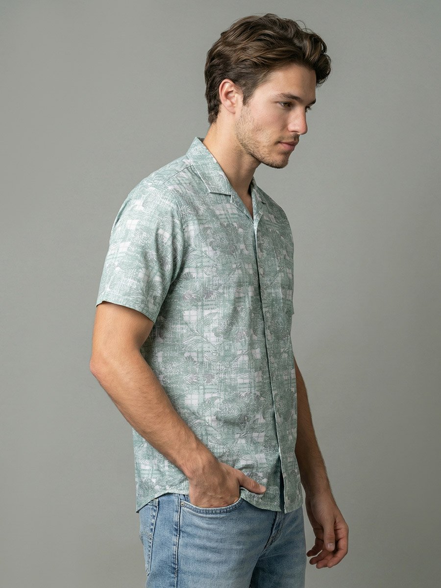 Men Green Floral Print Cuban Collar Shirt