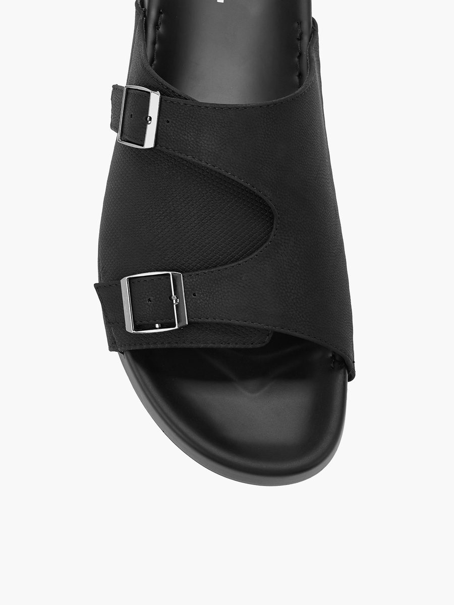 Men Buckle Detail Comfort Sandals