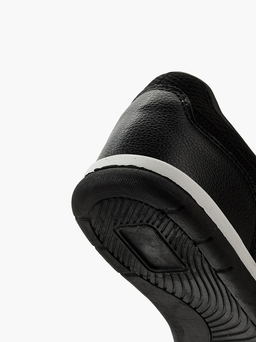 Women Hook and Loop Ankle Sneakers