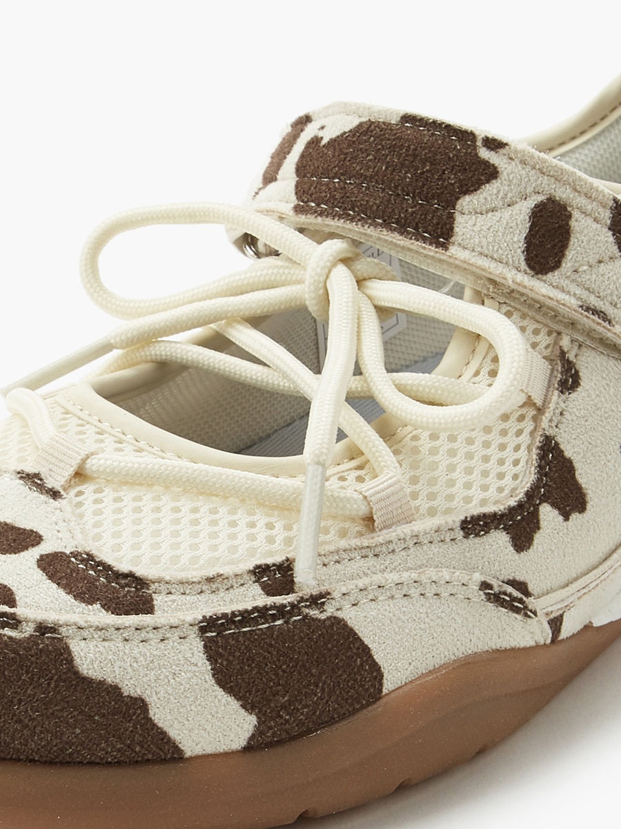 Women Hook and Loop Ankle Sneakers
