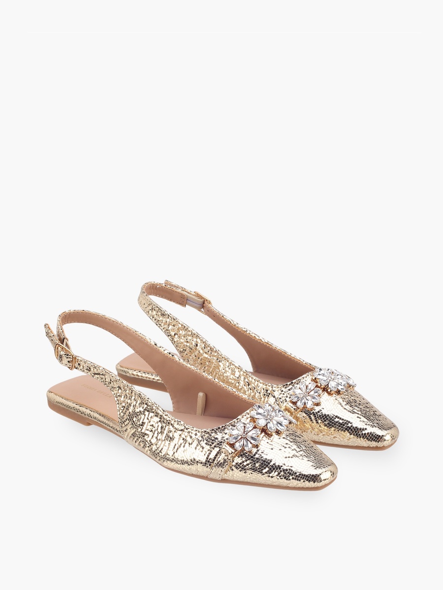 Women Embellished Pointed Toe Shoes