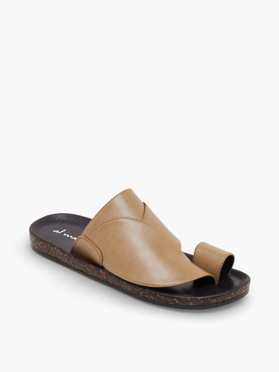 Men Toe Loop Detail Arabic Sandals