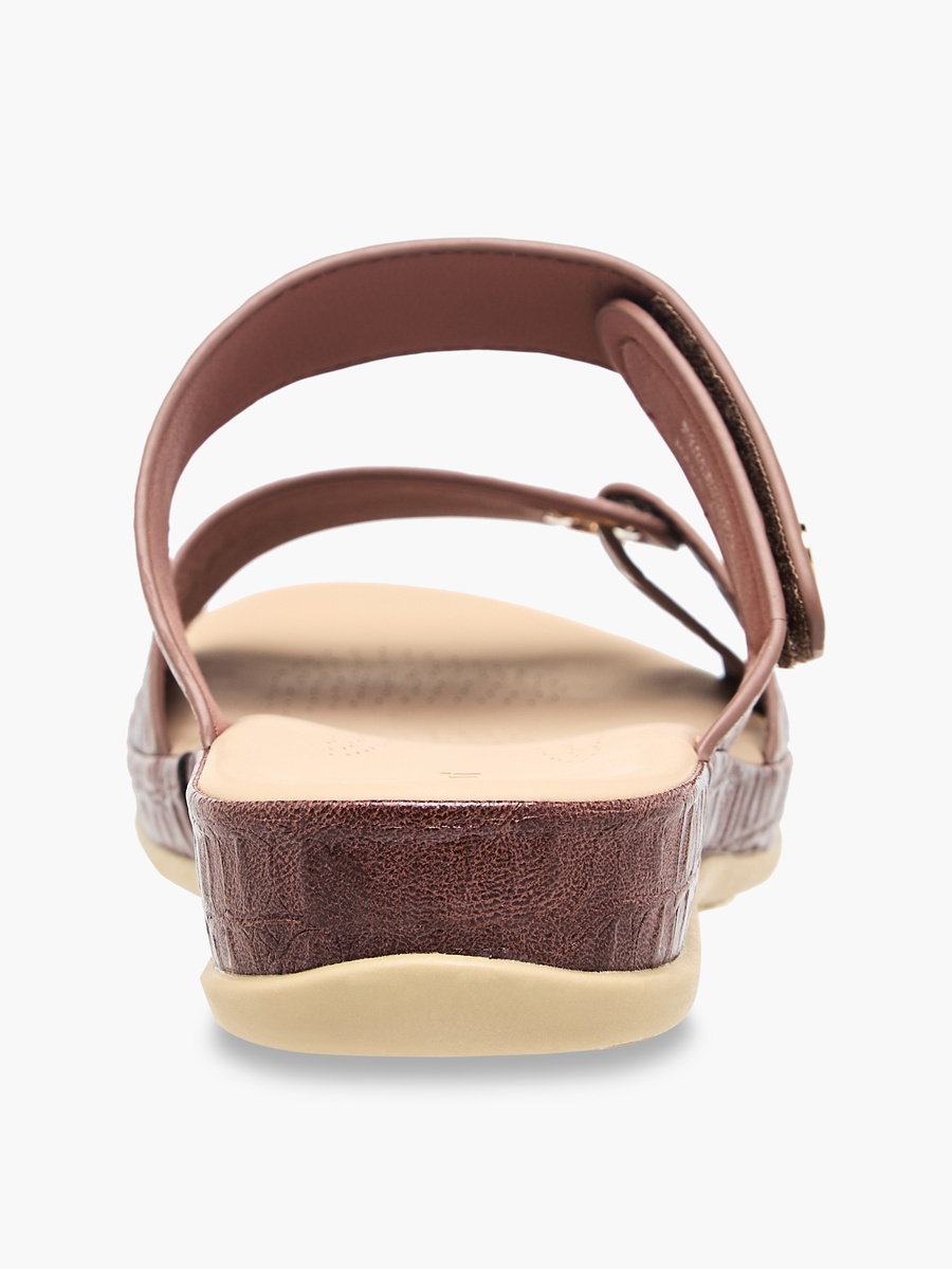 Women Textured Comfort Sandals