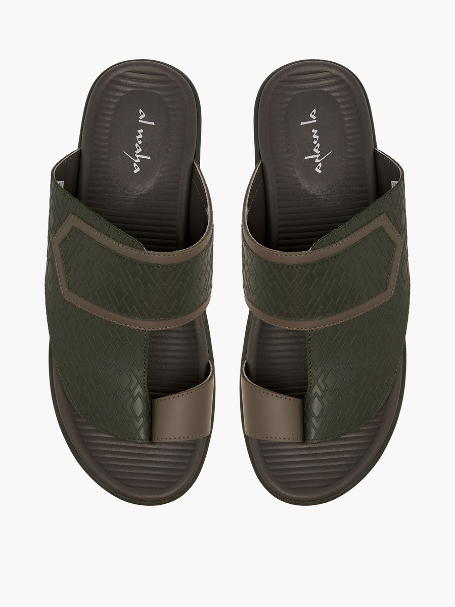Men Toe Loop Detail Leather Arabic Sandals