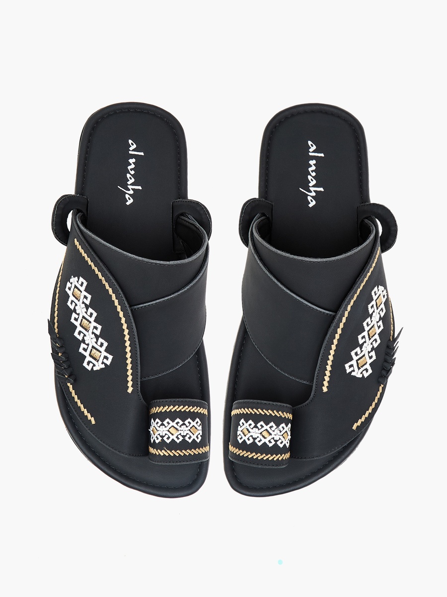 Men Embroidered Arabic Sandals