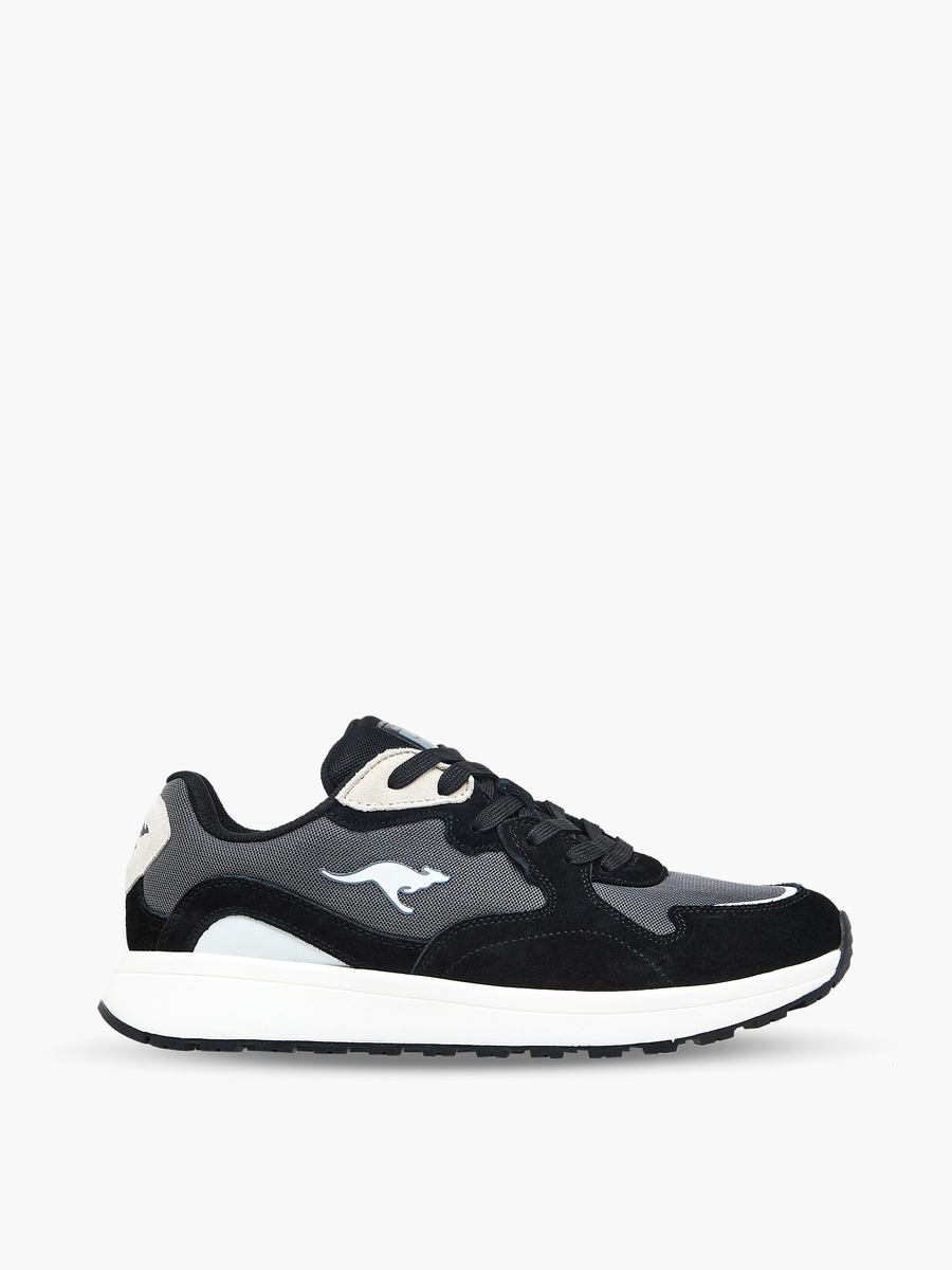 Men Lace-Up Sports Shoes
