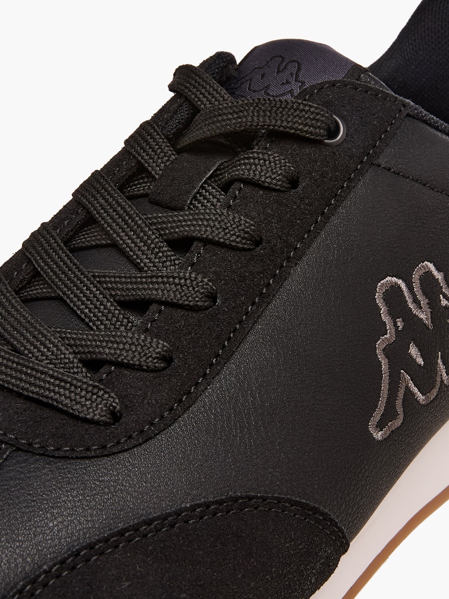 Men Lace-Up Sports Shoes