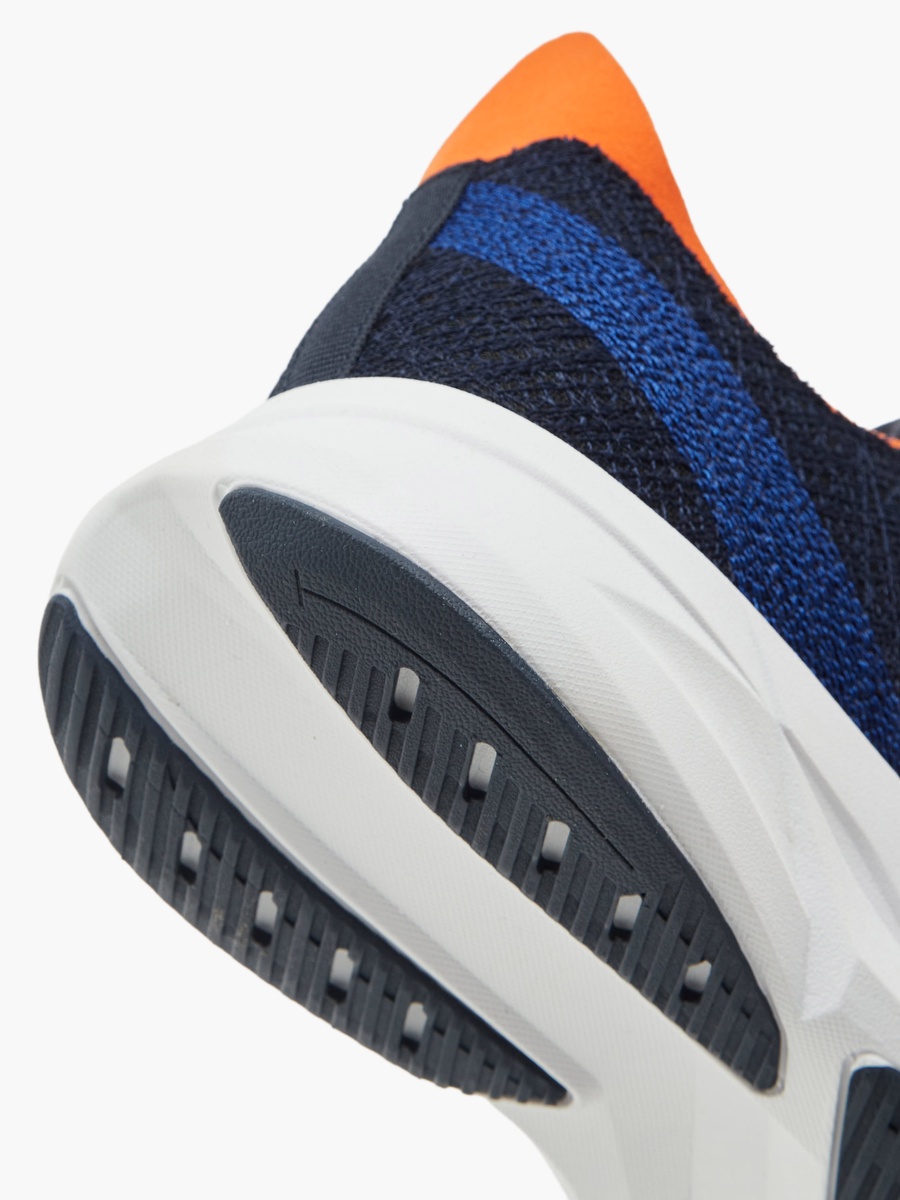 Men Lace-Up Sports Shoes