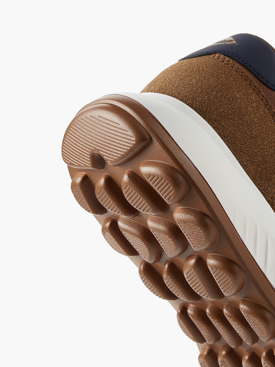 Men Lace-Up Sneakers