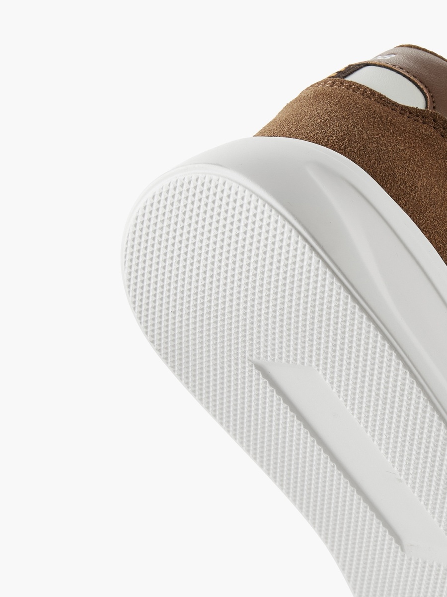 Men Lace-Up Sneakers
