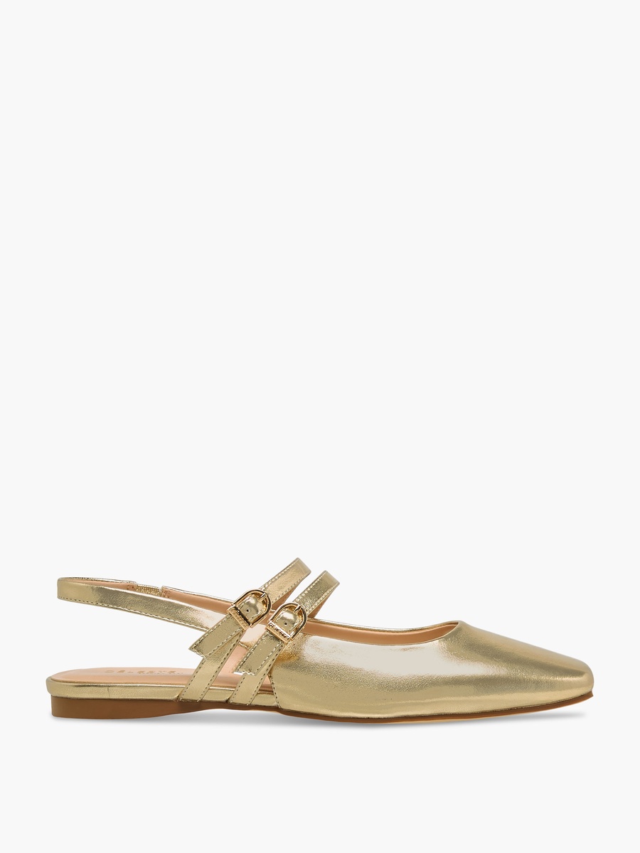 Women Buckle Accent Strap Shoes
