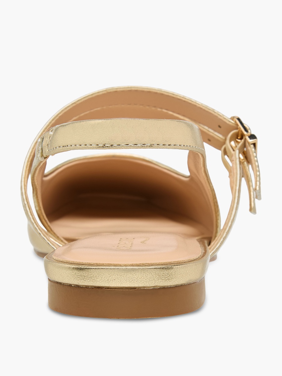 Women Buckle Accent Strap Shoes