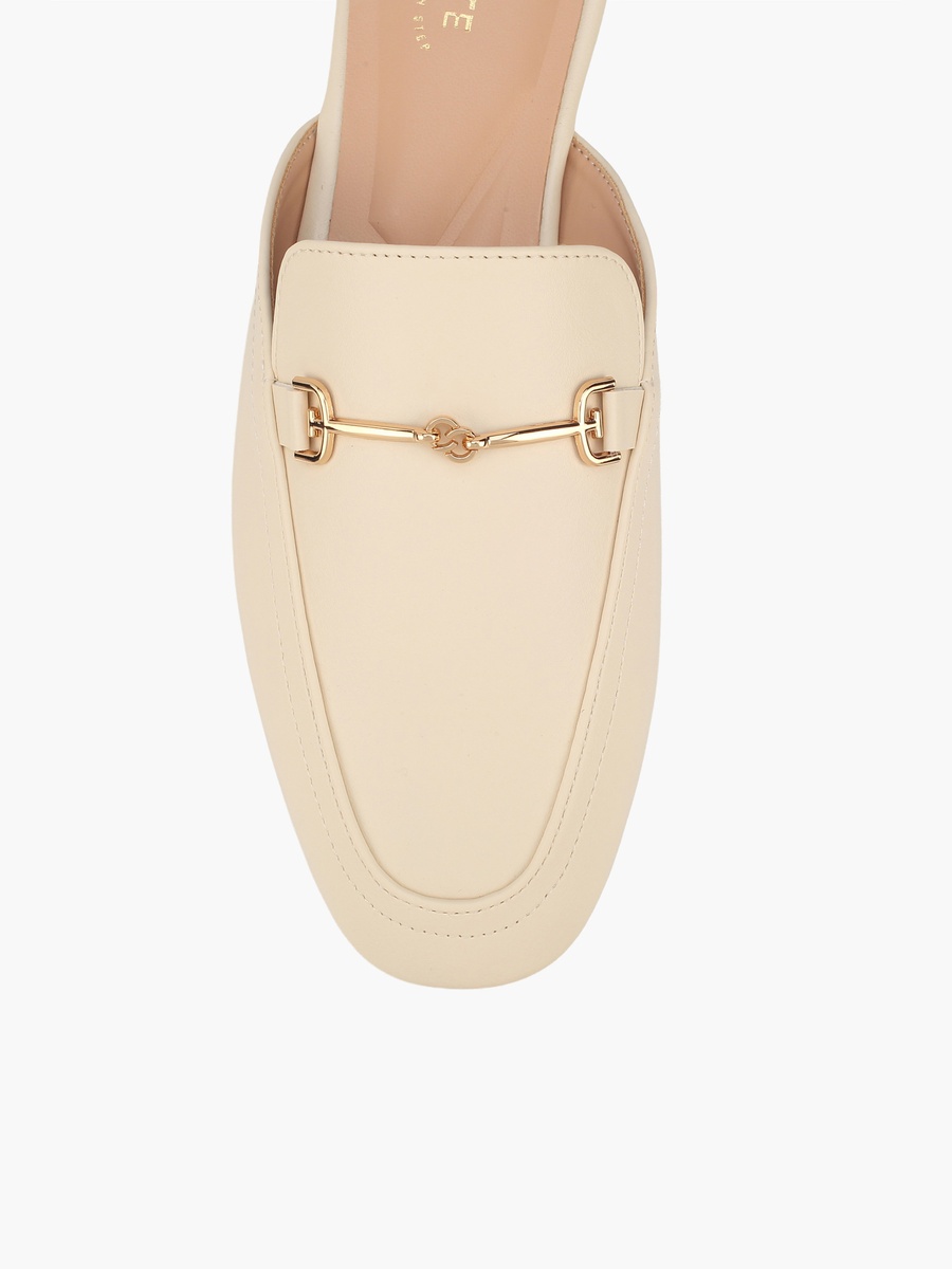 Women Metal Detail Mules