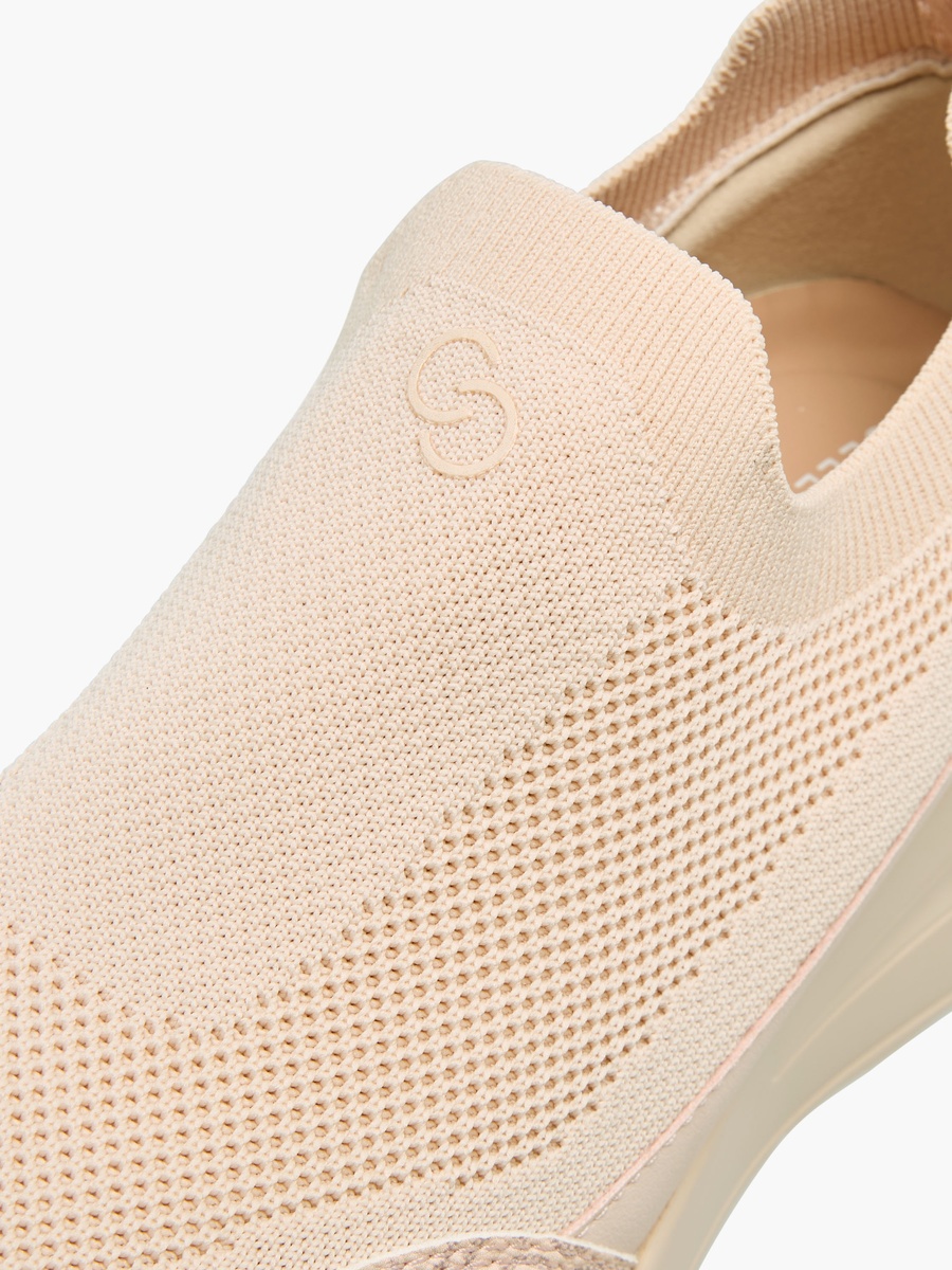 Women Monogram Print Sneakers