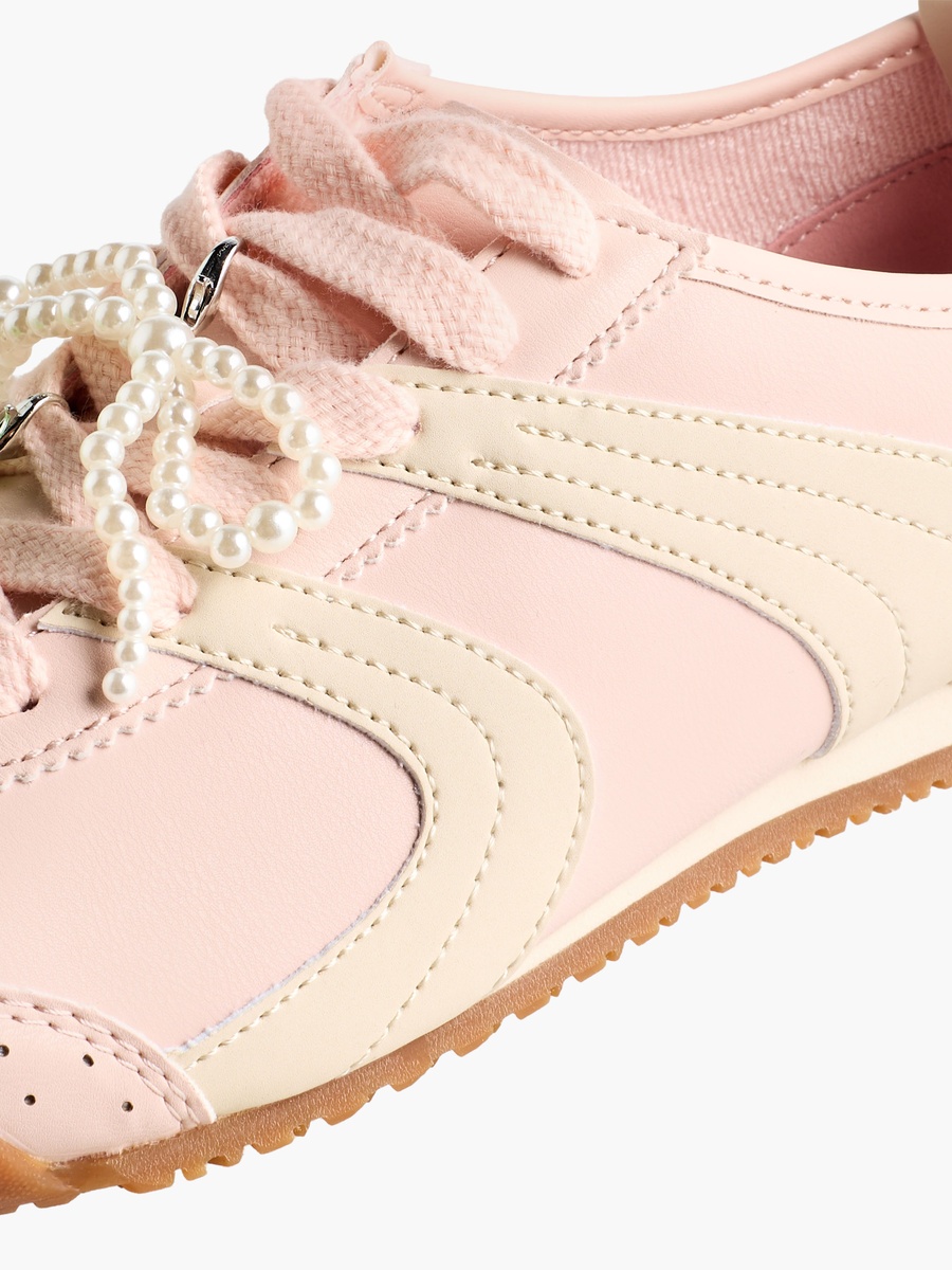 Women Pearl Embellished Sneakers