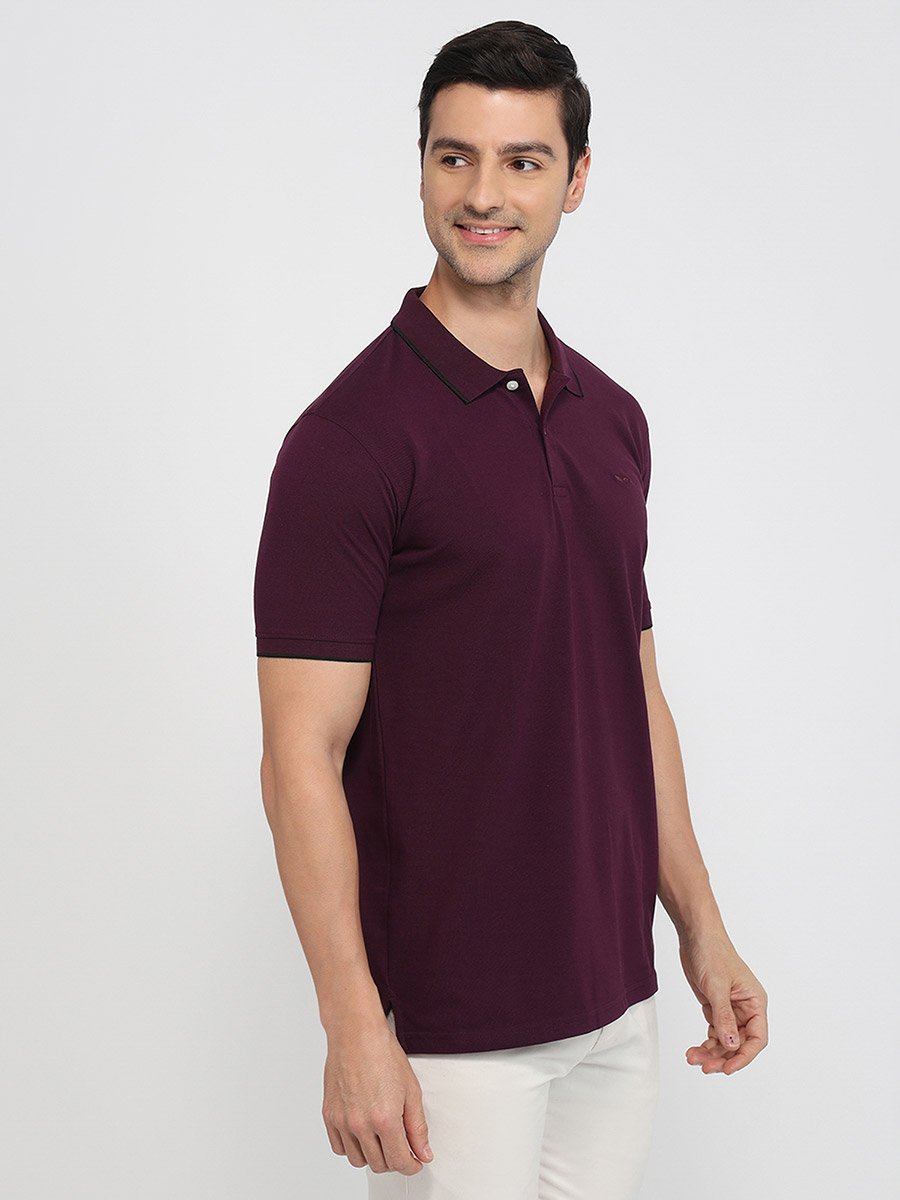 Men Burgundy Slim Fit Tipped Polo T-Shirt