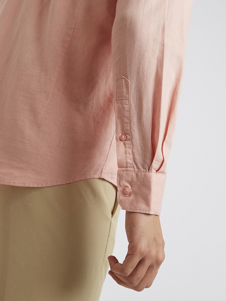 Men Peach Solid Long Sleeves Slim Fit Shirt