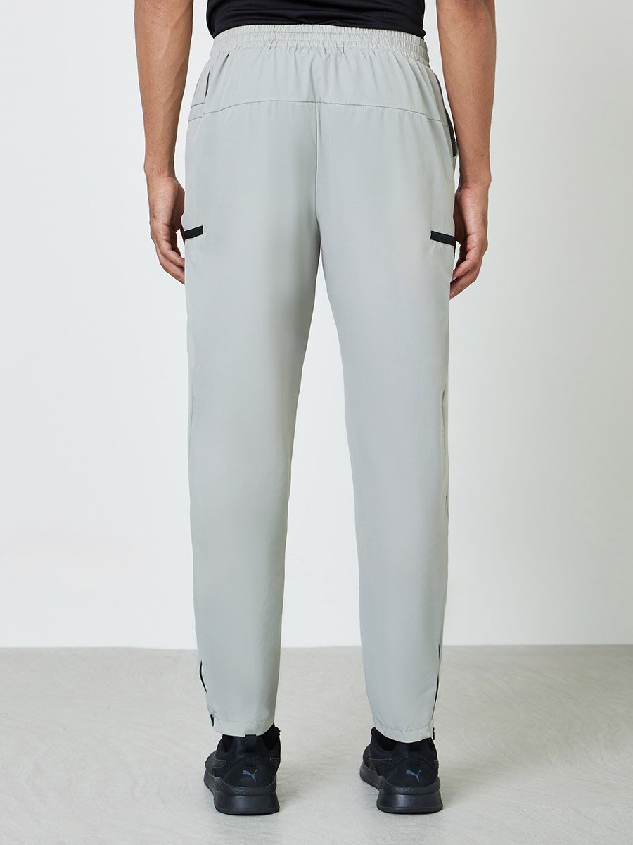 Men Training Pants with Zip Pocket