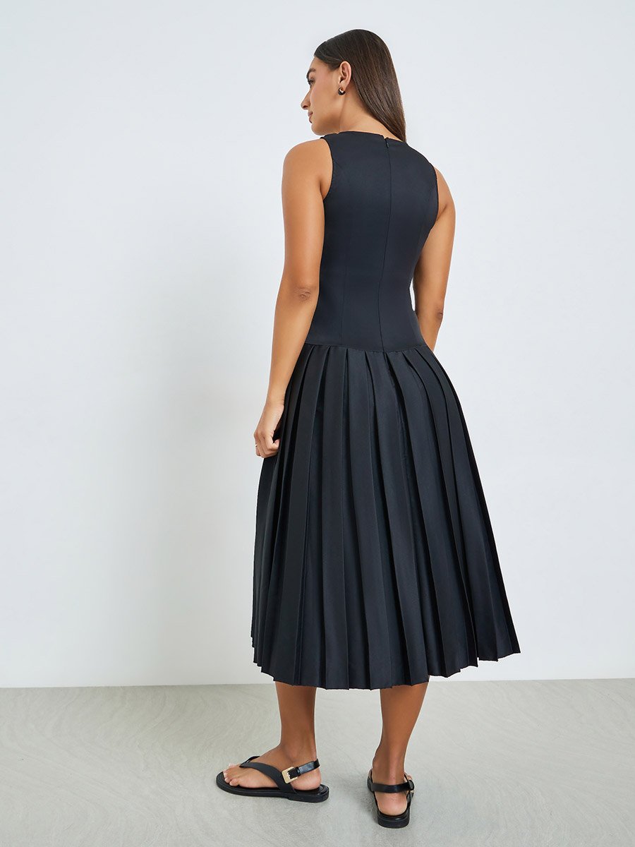 Black Pleated A-Line Midi Dress