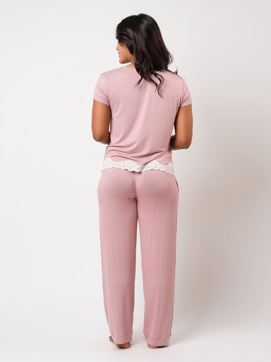 Pyjama Set with T-Shirt and Trousers