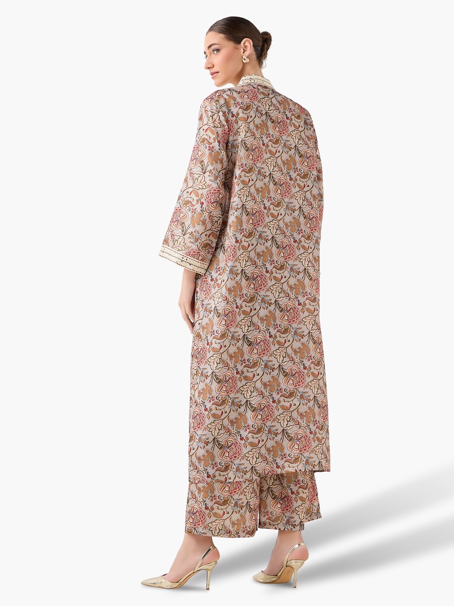 Relaxed Fit Printed Open Front Shrug