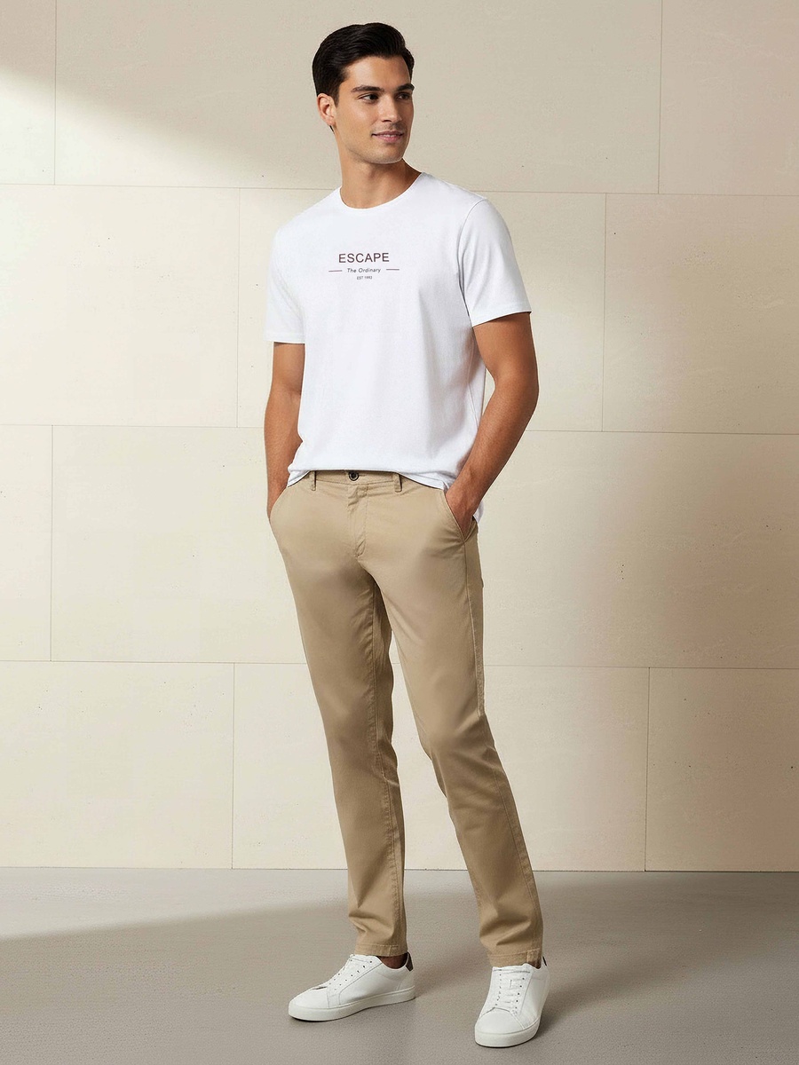 Men Slim Fit Crew Neck Short Sleeve Printed T-Shirt