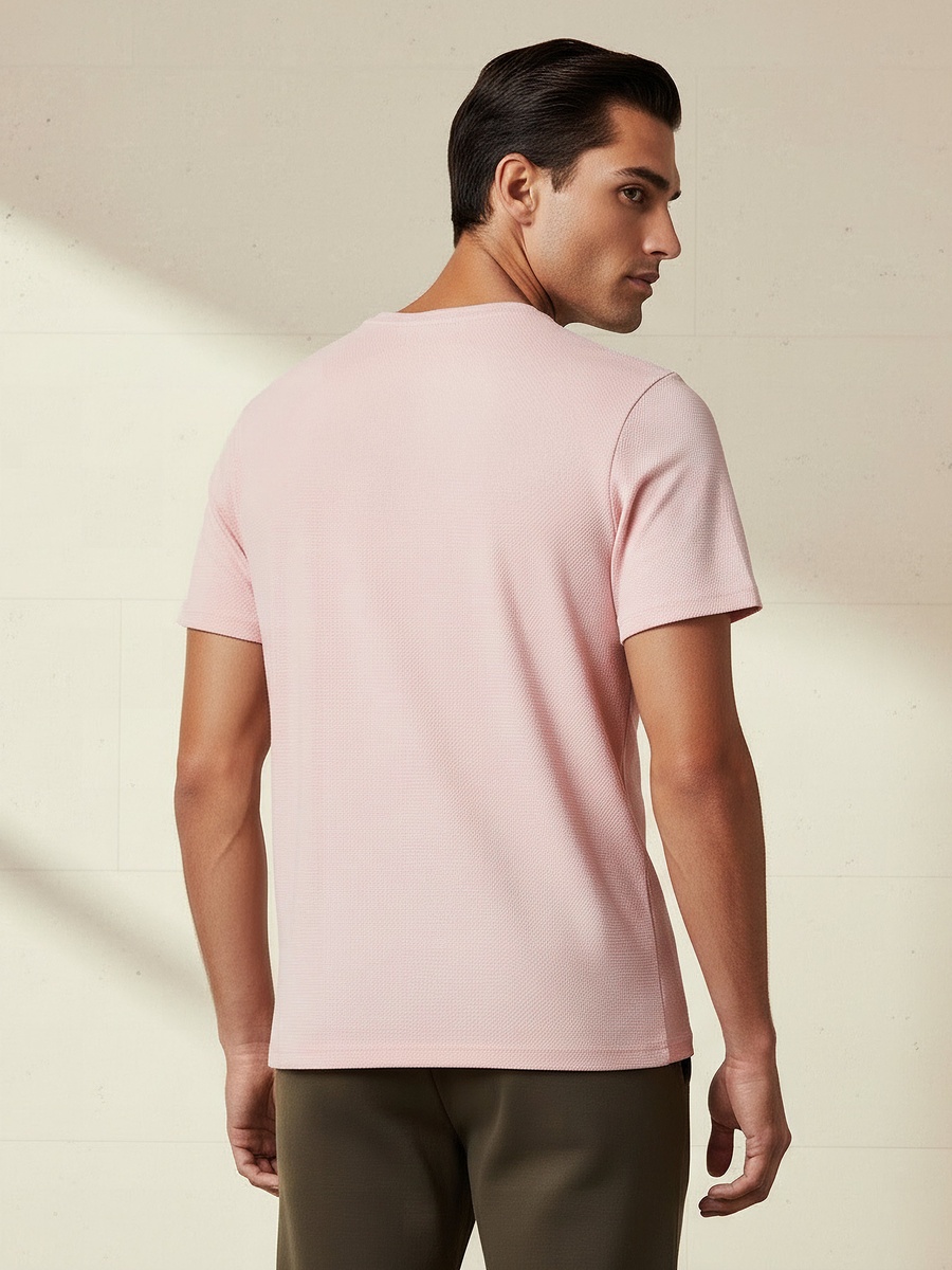 Men Slim Fit Crew Neck Short Sleeves Popcorn Textured T-Shirt