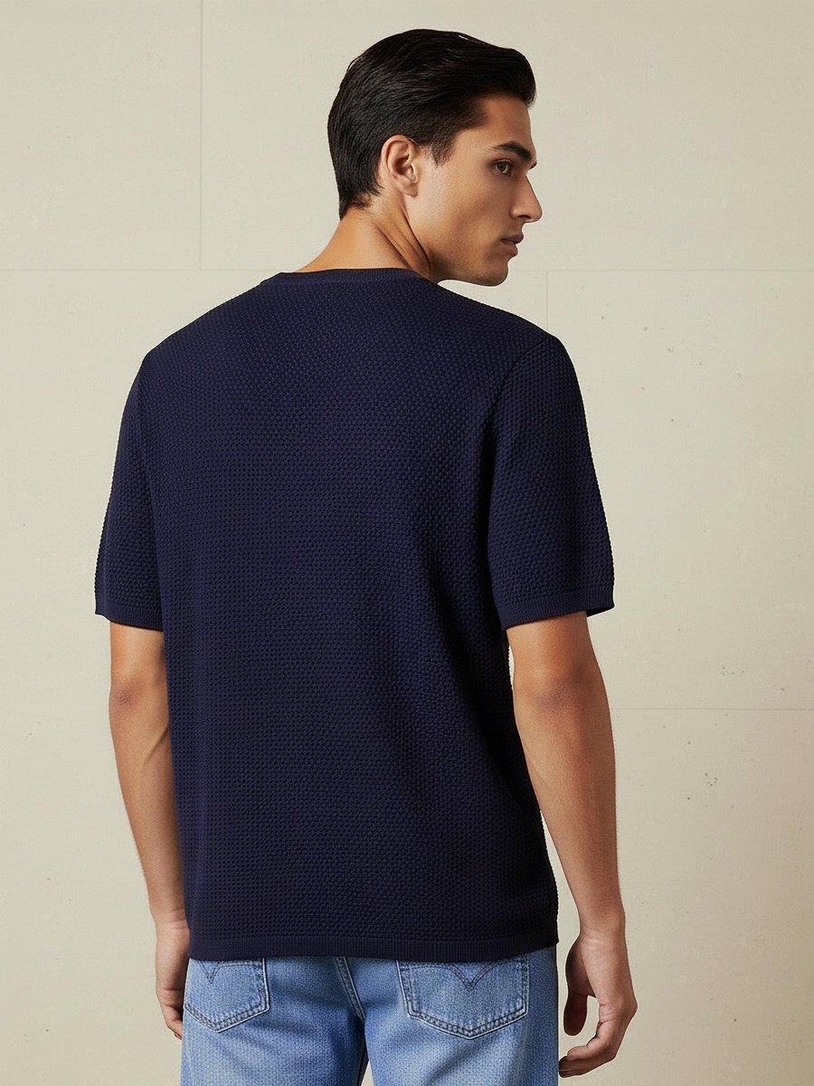Men Crew Neck Popcorn Textured T-Shirt