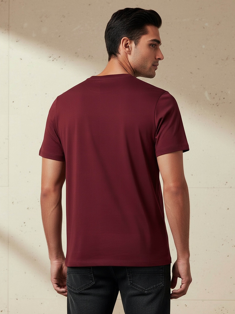 Men Slim Fit Crew Neck Short Sleeves Printed T-Shirt